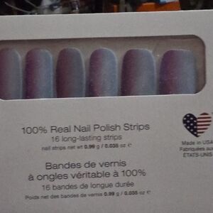 Iridescent Purple Blue Press-On Nail Strips